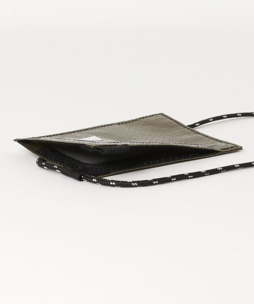 SABLE CLUTCH（セーブルクラッチ）の「EASY TAG WALLET - NECK CORD wBLACK（コインケース・メンズ・ブラック/オリーブ・ONE SIZE）」の5枚目の写真