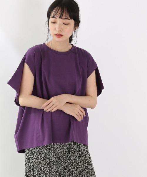 LOWRYS FARM(ローリーズファーム)の「スリットスリーブTEE 892694(Tシャツ/カットソー・レディース・ブラック/パープル/オフホワイト・FREE)」の2枚目の写真