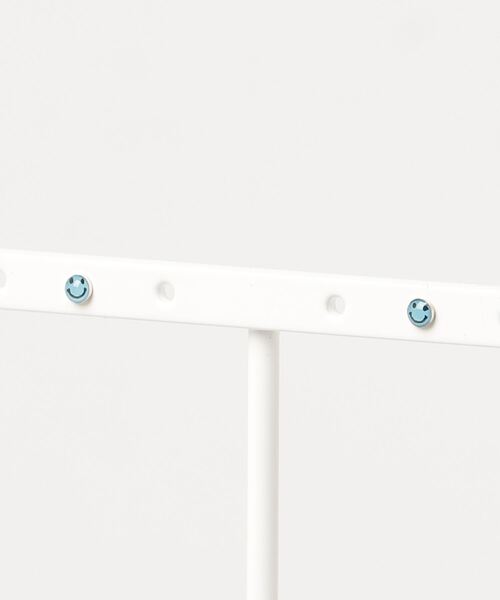 Mag.（マグ）の「シルバー925　ミニ ドットピアス（ピアス（両耳用）・レディース・ブラック/ターコイズブルー/レッド/イエロー系その他/レッド系その他/ブラック系その他/ブルー系その他/パープル系その他/ホワイト/ピンク/ブラック系その他2/イエロー系その他2/ブルー系その他2・FREE）」の17枚目の写真