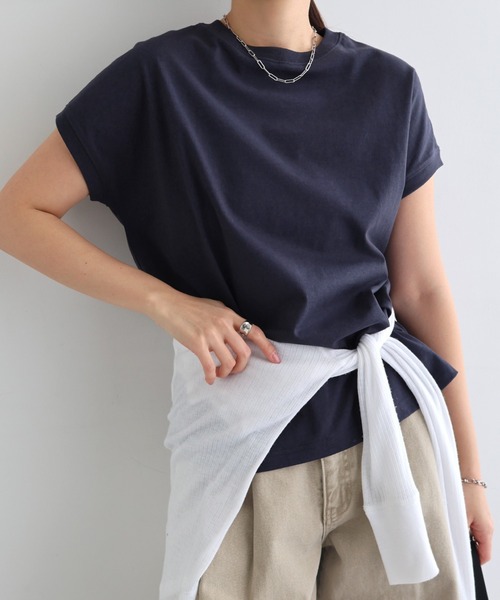 andme(アンドミー)の「【新サイズ・新色追加】USAコットン汗染み防止フレンチスリーブTシャツ(Tシャツ/カットソー・レディース・チャコールグレー/ブラック/オフホワイト/グレー系その他/ラベンダー/ブルー/グリーン/キナリ/ターコイズブルー/ブラウン/ブルー系その他/ネイビー・M/L)」の8枚目の写真