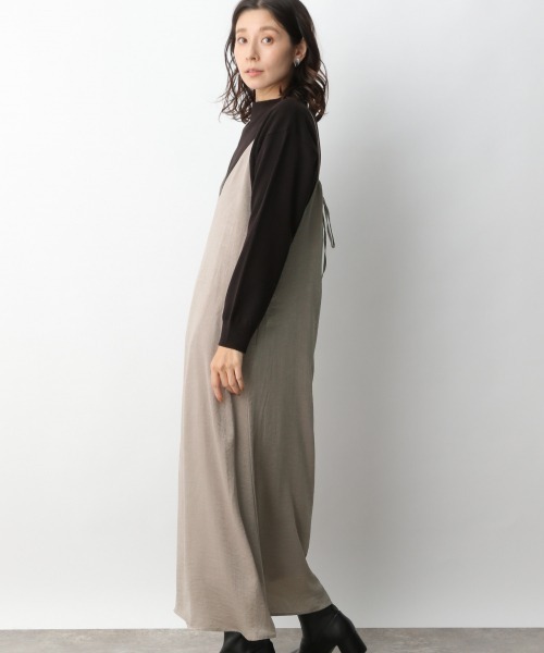 LEPSIM(レプシィム)の「ビンテージツヤキャミワンピース 916930(ワンピース・レディース・ブラック/カーキ/ブルー/グレイッシュベージュ・FREE)」の1枚目の写真