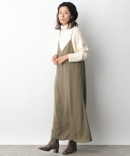 LEPSIM(レプシィム)の「ビンテージツヤキャミワンピース 916930(ワンピース・レディース・ブラック/カーキ/ブルー/グレイッシュベージュ・FREE)」の8枚目の写真