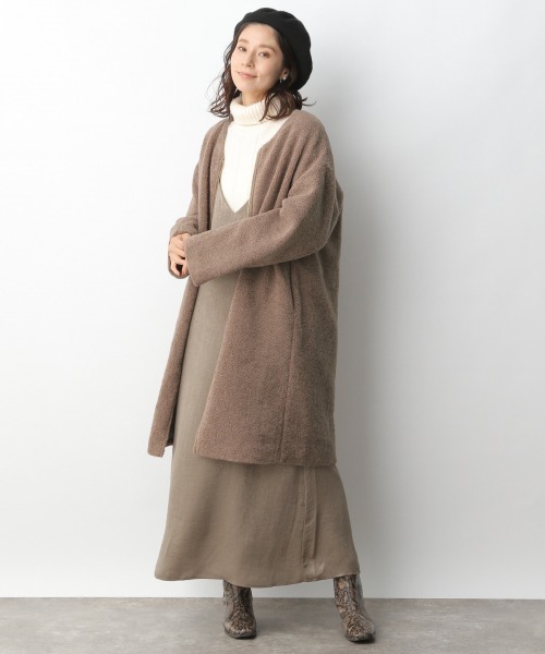 LEPSIM(レプシィム)の「ビンテージツヤキャミワンピース 916930(ワンピース・レディース・ブラック/カーキ/ブルー/グレイッシュベージュ・FREE)」の9枚目の写真