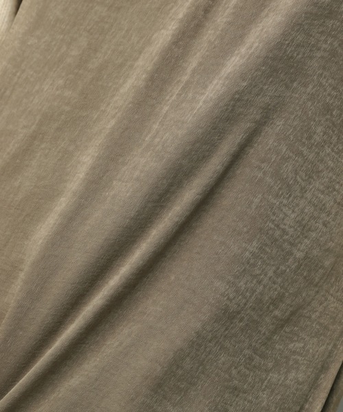 LEPSIM(レプシィム)の「ビンテージツヤキャミワンピース 916930(ワンピース・レディース・ブラック/カーキ/ブルー/グレイッシュベージュ・FREE)」の22枚目の写真