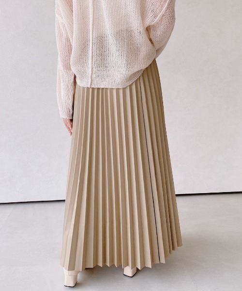 VANNIE U（ヴァニーユー）の「レザープリーツスカート（スカート・レディース・ナチュラル/ベージュ・FREE）」の14枚目の写真