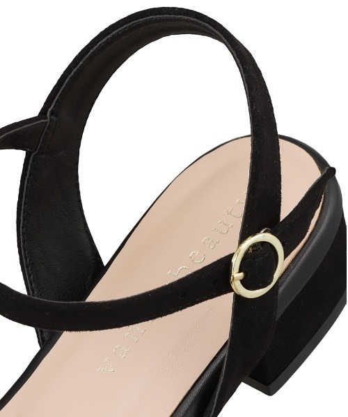 vanitybeauty（バニティービューティー）の「【vanitybeauty】<2021SS>ゴールドラインストラップサンダル（サンダル・レディース・ブラック/グリーン/ベージュ・LL/S/M/L）」の9枚目の写真