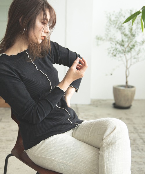 rectangle（レクタングル）の「配色メローリブカットソー（Tシャツ/カットソー・レディース・ブラック/ベージュ/オフホワイト/グリーン・FREE）」の5枚目の写真