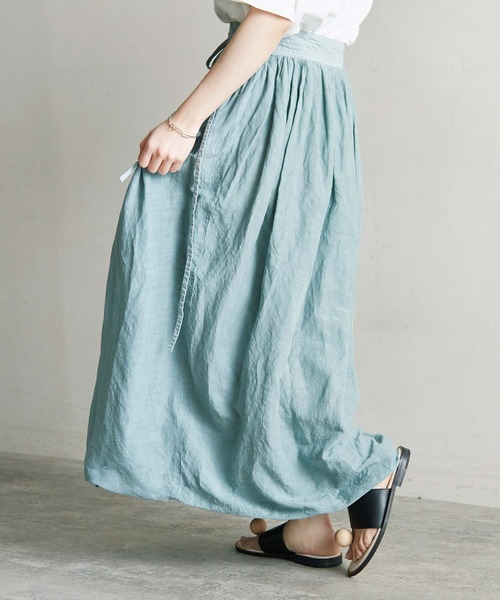 note et silence （ノートエシロンス）の「.●Linen/Cu製品染　ラップギャザースカート（スカート・レディース・サックスブルー/ホワイト/ブラック・FREE）」の5枚目の写真
