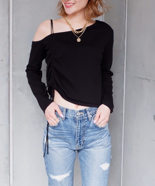 SPIRALGIRL（スパイラルガール）の「ワンショルダードロストニット（ニット/セーター・レディース・ブラック/オフホワイト/ブルー・FREE）」の3枚目の写真