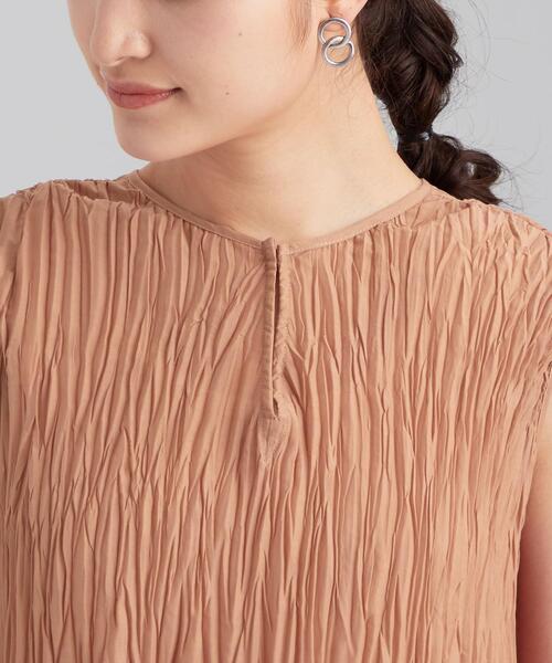 green label relaxing（グリーンレーベルリラクシング）の「FFC リンクルプリーツ 2WAY ブラウス（シャツ/ブラウス・レディース・ベージュ/ナチュラル/ライラック・FREE）」の4枚目の写真