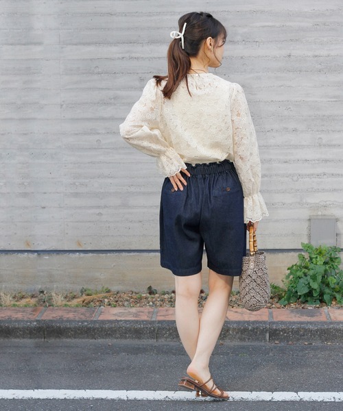 Crisp(クリスプ)の「ボタンベルトショートパンツ(その他パンツ・レディース・ネイビー/アイボリー・FREE)」の4枚目の写真