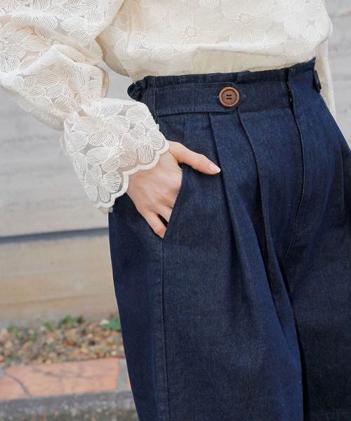 Crisp(クリスプ)の「ボタンベルトショートパンツ(その他パンツ・レディース・ネイビー/アイボリー・FREE)」の8枚目の写真