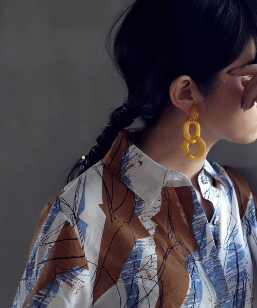 antiqua（アンティカ）の「ビタミンカラーイヤリング（イヤリング・レディース・イエロー/ブルー・FREE）」の7枚目の写真