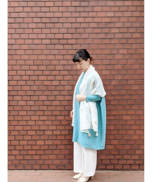 BEARDSLEY（ビアズリー）の「《CITRUS》ストール（ストール/ショール・レディース・ネイビー/ホワイト・FREE）」の8枚目の写真