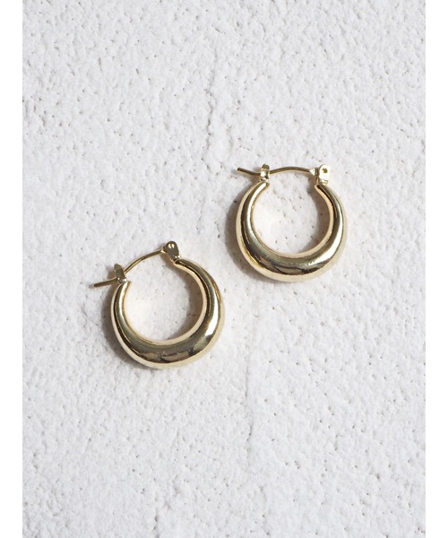 JUMELLE（ジュメロ）の「シンプルフープピアス（ピアス（両耳用）・レディース・シルバー/ゴールド・FREE）」の8枚目の写真