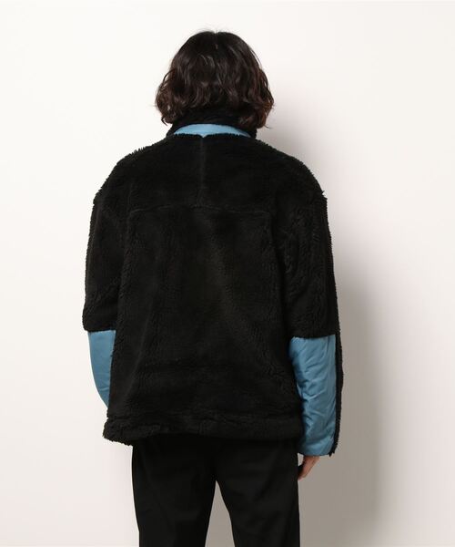 チチカカ（チチカカ）の「【ユニセックス】シャギーボア配色ジャケット（ブルゾン・メンズ・ブラック/オフホワイト・MEDIUM/LARGE）」の4枚目の写真