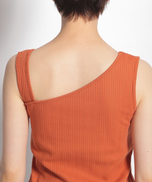 niko and...（ニコアンド）の「カップ付きアシメリブタンクトップ（タンクトップ・レディース・ブラック/ブラウン/アイボリー/ライトグリーン・MEDIUM/SMALL）」の5枚目の写真