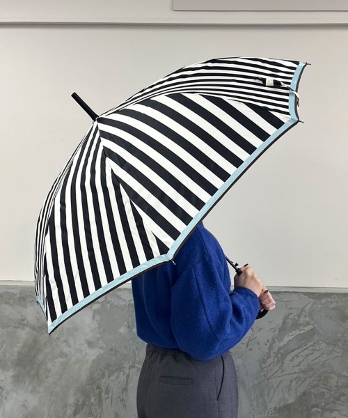DONOBAN（ドノバン）の「裾配色ストライプ雨傘（長傘・レディース・ブルー系その他/グリーン系その他/ブラック系その他/グレー系その他/イエロー系その他・ONESIZE）」の2枚目の写真