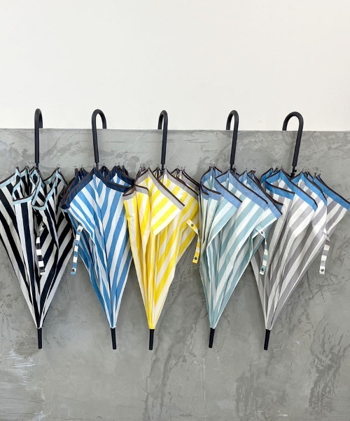 DONOBAN（ドノバン）の「裾配色ストライプ雨傘（長傘・レディース・ブルー系その他/グリーン系その他/ブラック系その他/グレー系その他/イエロー系その他・ONESIZE）」の9枚目の写真