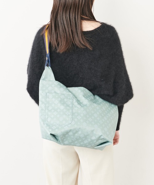 russet（ラシット）の「TSUBOMI／ショルダーバッグ(CE-876