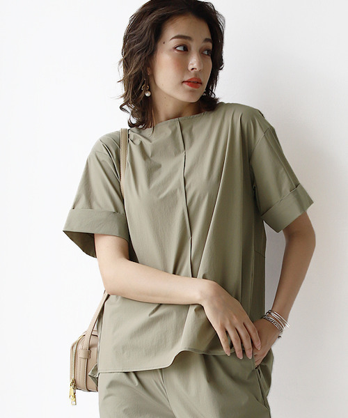 REAL CUBE（リアルキューブ）の「バックタックデザインブラウス（シャツ/ブラウス・レディース・ブラック/ブラウン/カーキ・FREE）」の4枚目の写真