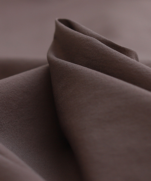 REAL CUBE（リアルキューブ）の「バックタックデザインブラウス（シャツ/ブラウス・レディース・ブラック/ブラウン/カーキ・FREE）」の12枚目の写真