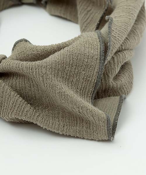 チチカカ（チチカカ）の「バイカラーパイピングヘアバンド（ヘアバンド・レディース・ベージュ/カーキ/ブラック・FREE）」の14枚目の写真