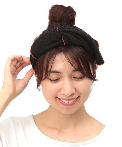 チチカカ（チチカカ）の「バイカラーパイピングヘアバンド（ヘアバンド・レディース・ベージュ/カーキ/ブラック・FREE）」の9枚目の写真