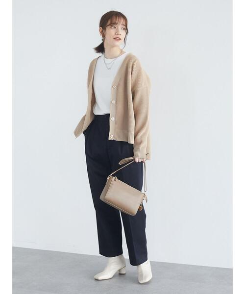 Green　Parks（グリーンパークス）の「かるい　ショート丈ニットカーデ＊（カーディガン/ボレロ・レディース・オフホワイト/ブラック/ブラウン/イエロー/ブルー・FREE）」の11枚目の写真