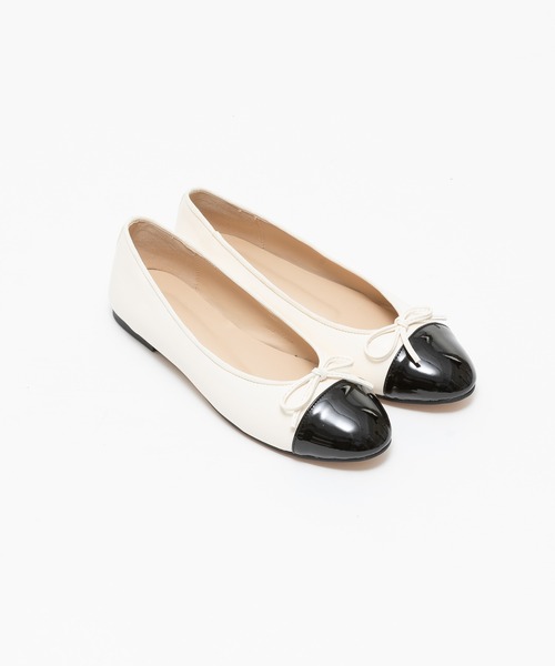 【美品】フラットシューズ　バイカラー　バレエシューズ　ベージュ　パンプス バイカラーフラットバレエシューズ（バレエシューズ）｜ZAKKA-BOX