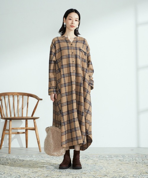 ONIGIRI(オニギリ)の「チェック柄 シャツワンピース(シャツワンピース・レディース・グレー/キャメル・LARGE/MEDIUM)」の15枚目の写真