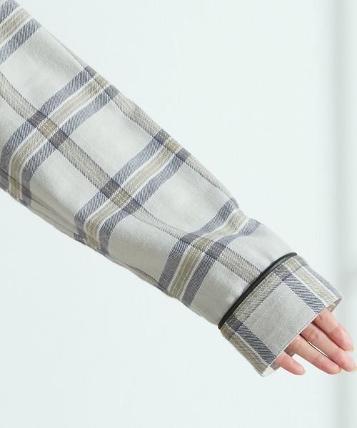 ONIGIRI(オニギリ)の「チェック柄 シャツワンピース(シャツワンピース・レディース・グレー/キャメル・LARGE/MEDIUM)」の4枚目の写真