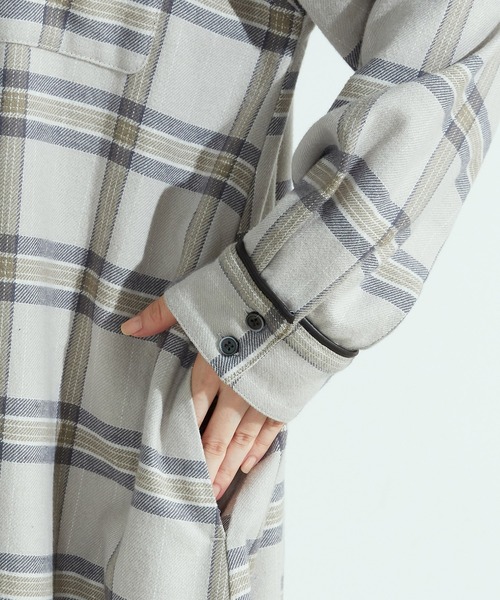 ONIGIRI(オニギリ)の「チェック柄 シャツワンピース(シャツワンピース・レディース・グレー/キャメル・LARGE/MEDIUM)」の17枚目の写真