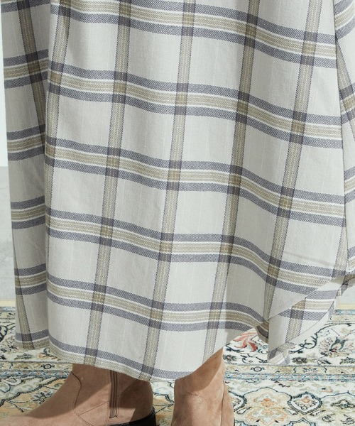 ONIGIRI(オニギリ)の「チェック柄 シャツワンピース(シャツワンピース・レディース・グレー/キャメル・LARGE/MEDIUM)」の22枚目の写真