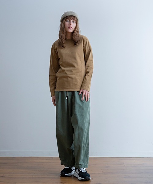 A.U.G. relaxing(オーグリラクシング)の「A.U.G. relaxing クルーネック ロンT (MADE IN JAPAN)(Tシャツ/カットソー・メンズ・ネイビー/ダークベージュ/チャコールグレー/ブラック/ホワイト・4/1/2/3)」の10枚目の写真