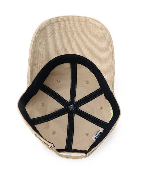 INDIVI（インディヴィ）の「◆コーデュロイメッセージロゴ キャップ（キャップ・レディース・ブラウン系/ベージュ・00）」の5枚目の写真