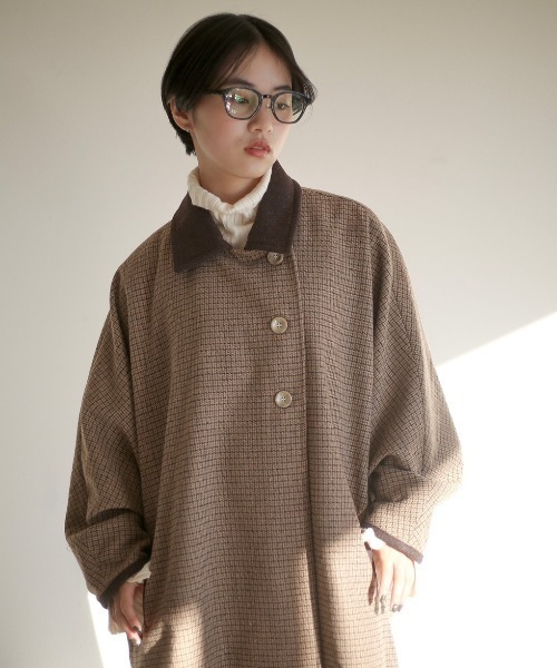 spoon store（スプーンストア）の「ポンチョコート（その他アウター・レディース・ブラック/ブラウン系その他/ブラウン系その他2・SMALL/MEDIUM）」の4枚目の写真