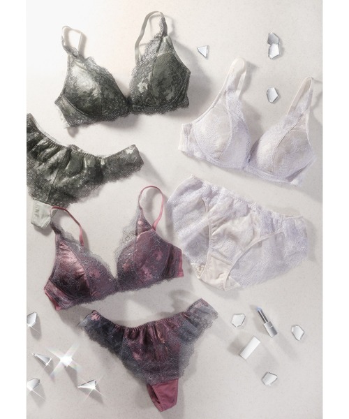 Chut！ INTIMATES（シュットインティメイツ）の「ドレスイージーブラ ビキニショーツ (C360)（ショーツ・レディース・ワイン/ライトベージュ/カーキ/ダークグレー/ライトブラウン・L/M）」の16枚目の写真