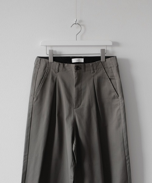 remer（リメール）の「loose box pleats chino wide PT/ルーズボックスプリーツチノパンツ（チノパンツ・メンズ・チャコールグレー/オフホワイト/オリーブ・SMALL/MEDIUM/LARGE）」の15枚目の写真