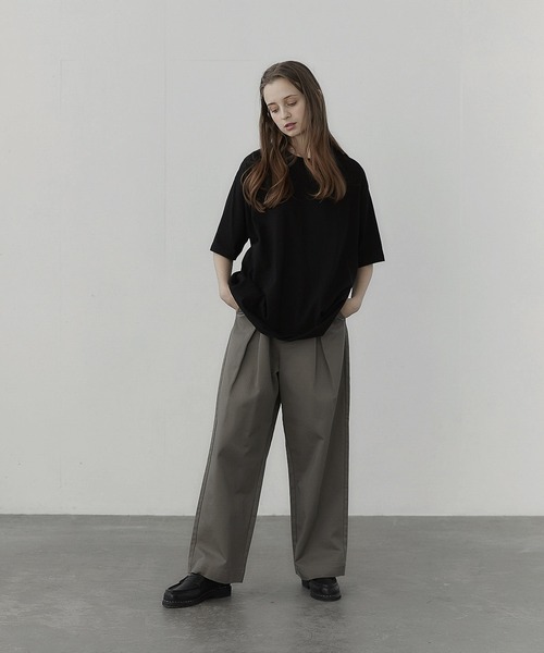 remer（リメール）の「loose box pleats chino wide PT/ルーズボックスプリーツチノパンツ（チノパンツ・メンズ・チャコールグレー/オフホワイト/オリーブ・SMALL/MEDIUM/LARGE）」の5枚目の写真