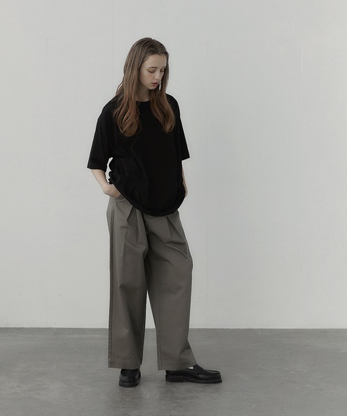 remer（リメール）の「loose box pleats chino wide PT/ルーズボックスプリーツチノパンツ（チノパンツ・メンズ・チャコールグレー/オフホワイト/オリーブ・SMALL/MEDIUM/LARGE）」の6枚目の写真