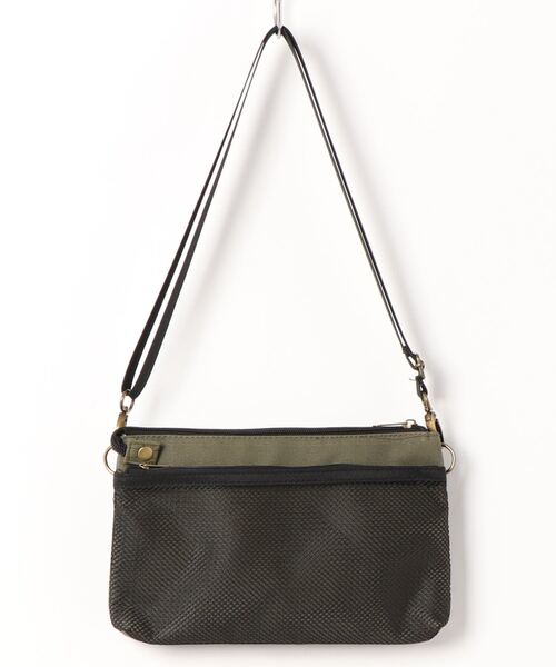 チチカカ(チチカカ)の「マルチプルショルダーポーチ 【シリーズ累計75,000個突破】(ショルダーバッグ・レディース・ブラック/パープル/グレー・FREE)」の20枚目の写真