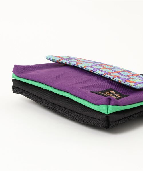 チチカカ(チチカカ)の「マルチプルショルダーポーチ 【シリーズ累計75,000個突破】(ショルダーバッグ・レディース・ブラック/パープル/グレー・FREE)」の22枚目の写真