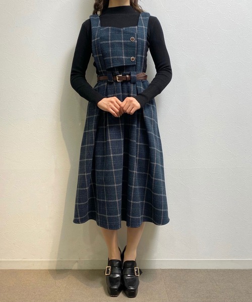 titty＆Co. PETIT（ティティアンドコープティ）の「【titty&Co.PETIT】ベルト付きチェックミディジャンスカ（ジャンパースカート・レディース・ネイビー/ブラウン・SMALL/MEDIUM）」の6枚目の写真