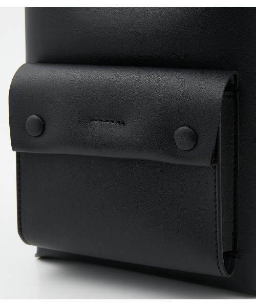 AZUL by moussy（アズールバイマウジー）の「SQUARE MINI TOTE BAG/スクエアミニトートバッグ（トートバッグ・レディース・ライトベージュ/ライトグリーン/ブラック・FREE）」の4枚目の写真