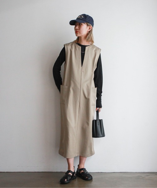 feepur（フェピュール）の「クルーネックシアートップス（Tシャツ/カットソー・レディース・ブラック/ベージュ/オフホワイト/ミント・MEDIUM）」の8枚目の写真