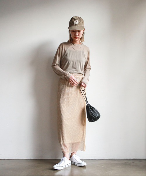 feepur（フェピュール）の「クルーネックシアートップス（Tシャツ/カットソー・レディース・ブラック/ベージュ/オフホワイト/ミント・MEDIUM）」の13枚目の写真