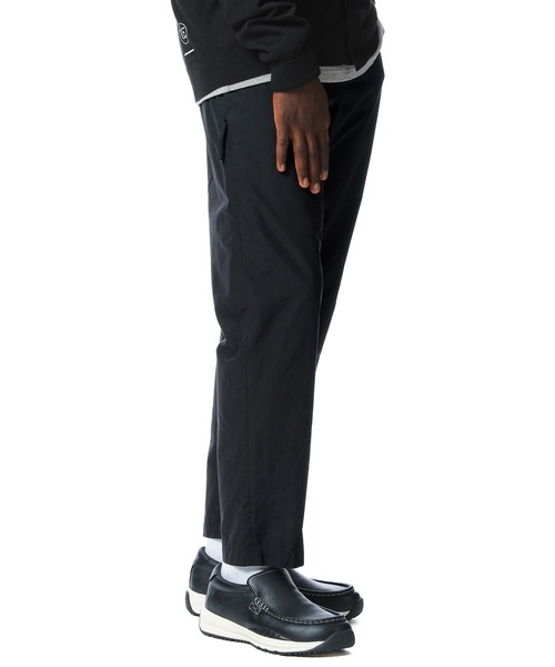 uniform experiment(ユニフォームエクスペリメント)の「SIDE POCKET TAPERED PANTS(その他パンツ・メンズ・ブラック/グレー・4/2/3/1)」の5枚目の写真