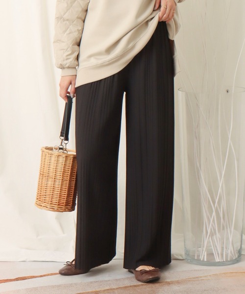 libelle more(リベル モア)の「カットジョーゼット ボックスプリーツパンツ(その他パンツ・レディース・ブラック/ピンク/ブルー/グリーン・M/L)」の2枚目の写真
