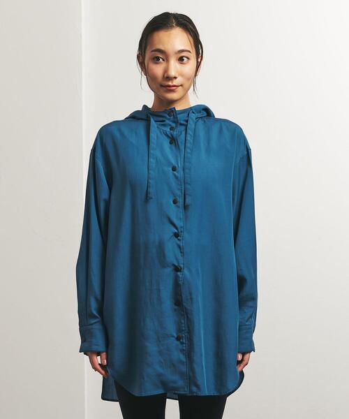 SAYAKADAVIS（サヤカディヴィス）の「＜SAYAKA DAVIS for TO UNITED ARROWS＞ HOOD SHIRT/シャツ（シャツ/ブラウス・レディース・オリーブ/ロイヤルブルー・FREE）」の3枚目の写真